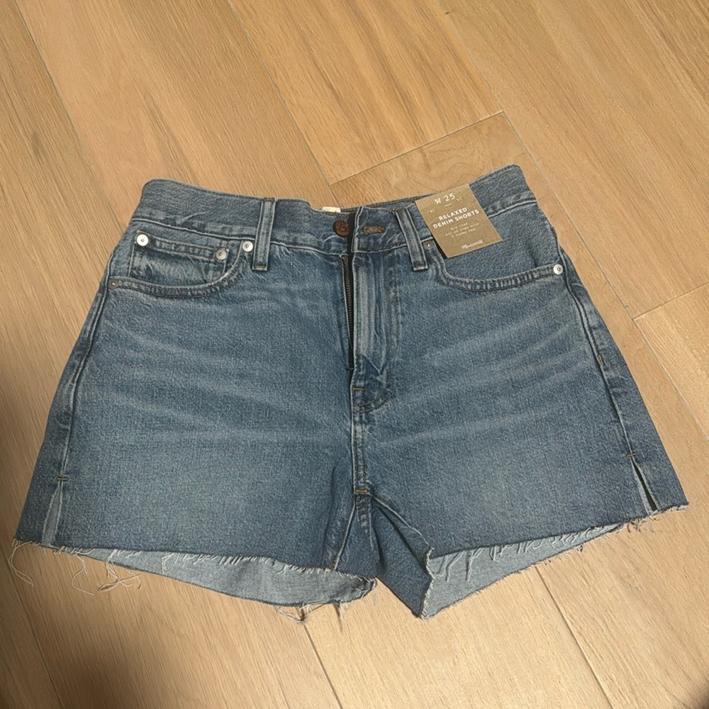 Madewell mid rise relaxed denim shorts